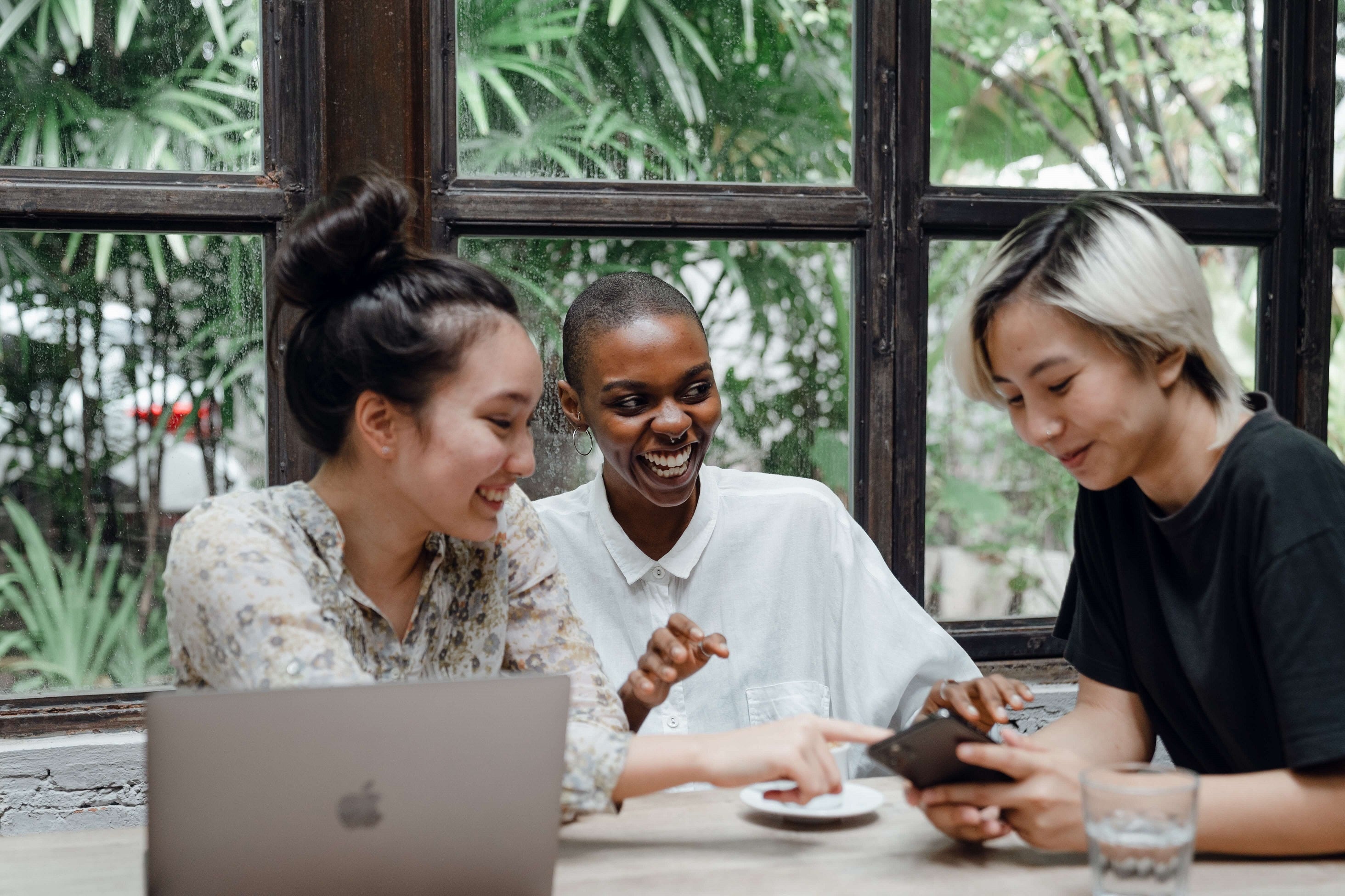 Influencer Marketing on a Tight Budget: A Step by Step Guide