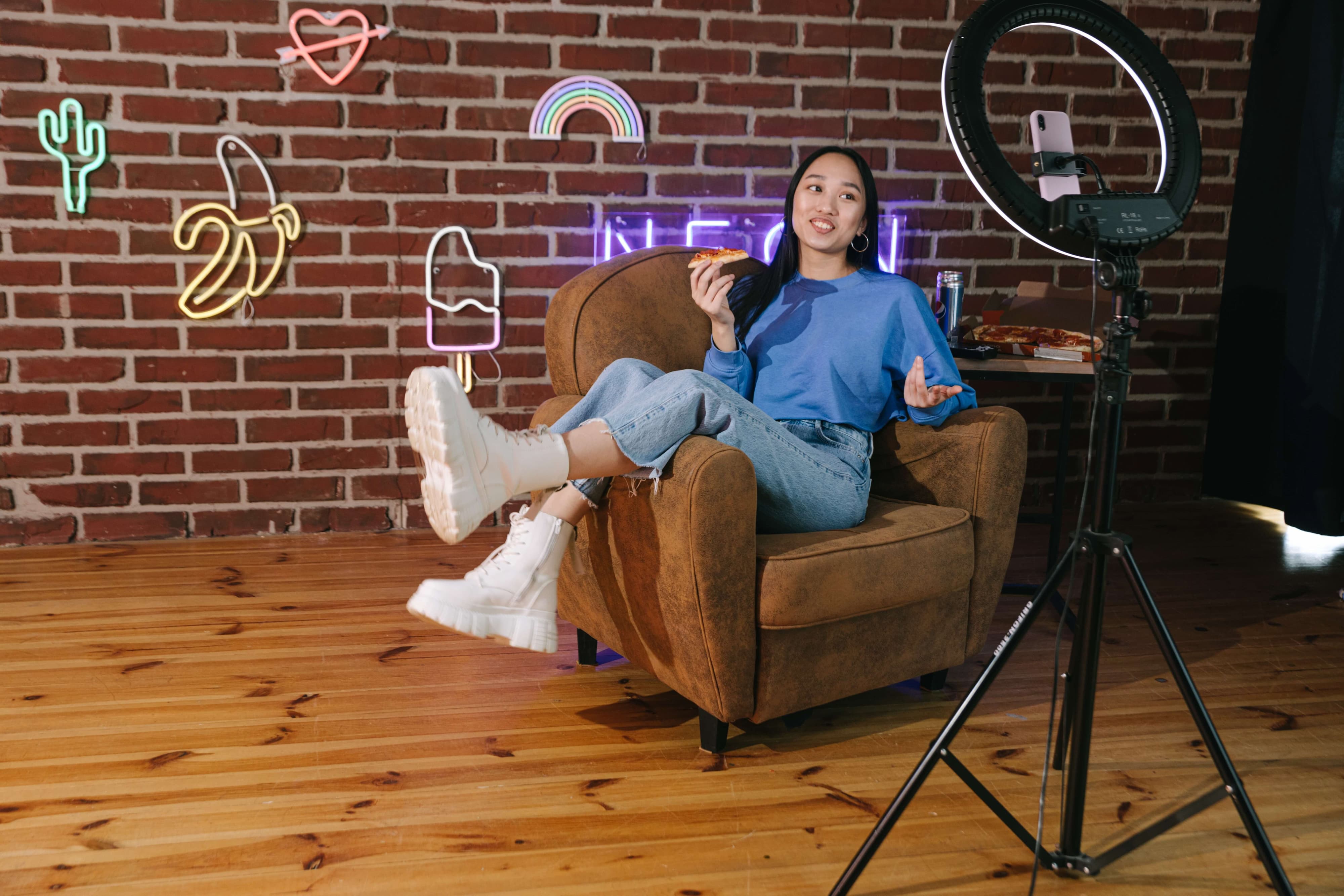 What Is TikTok Marketing and How to Use TikTok Marketing For Your Ecommerce Business